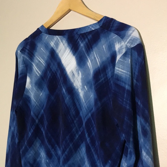 Anne Klein Blue Button Up Cardigan Blouse White Accents Size Large NWOT - Picture 6 of 7